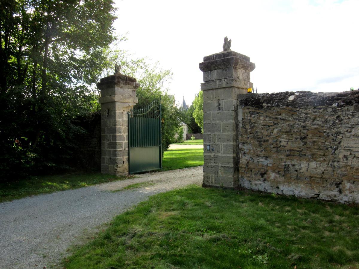 Parc De Launay Louresse-Rochemenier Exterior photo